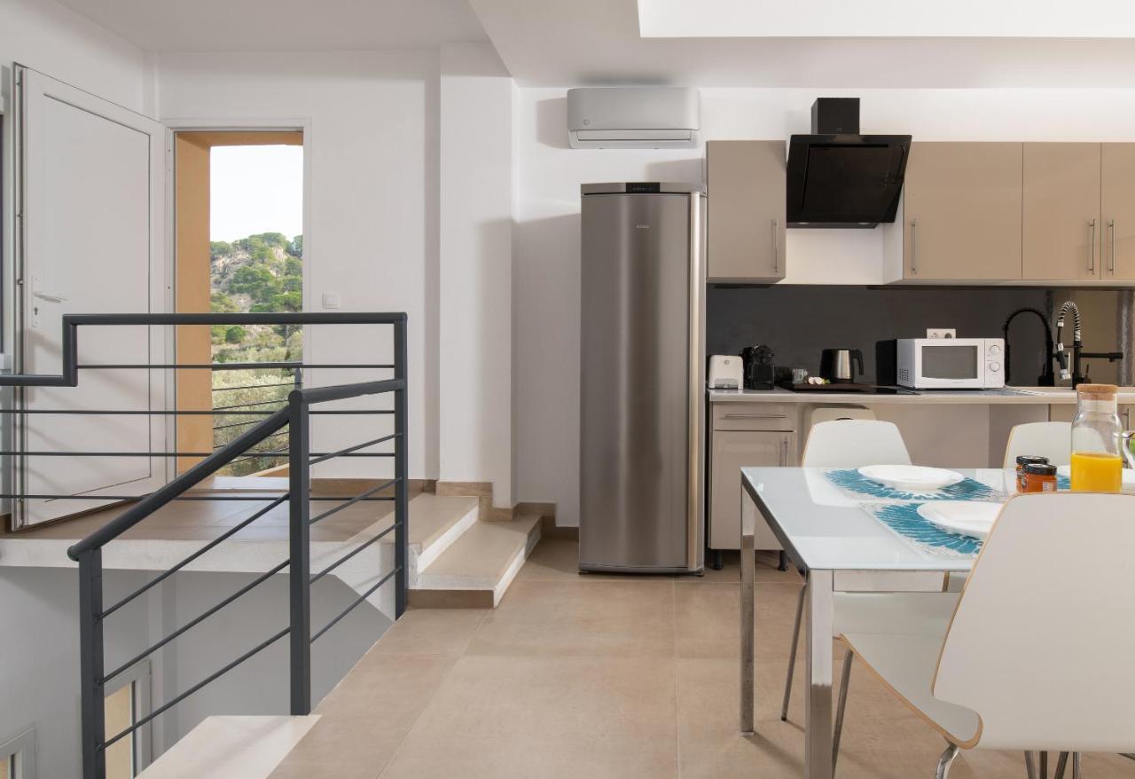 Les Oliviers - Studios & Apartments Vourvourou Exterior photo